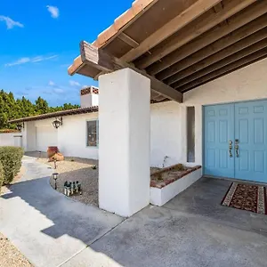  Holiday home The Sunny Side House