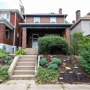 Craftsmen Charmer With Easy & Airport Access , Pittsburgh United States