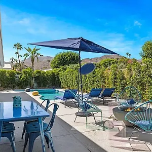  Villa Wonderfully Reimagined 3bd 2bath Mid-century