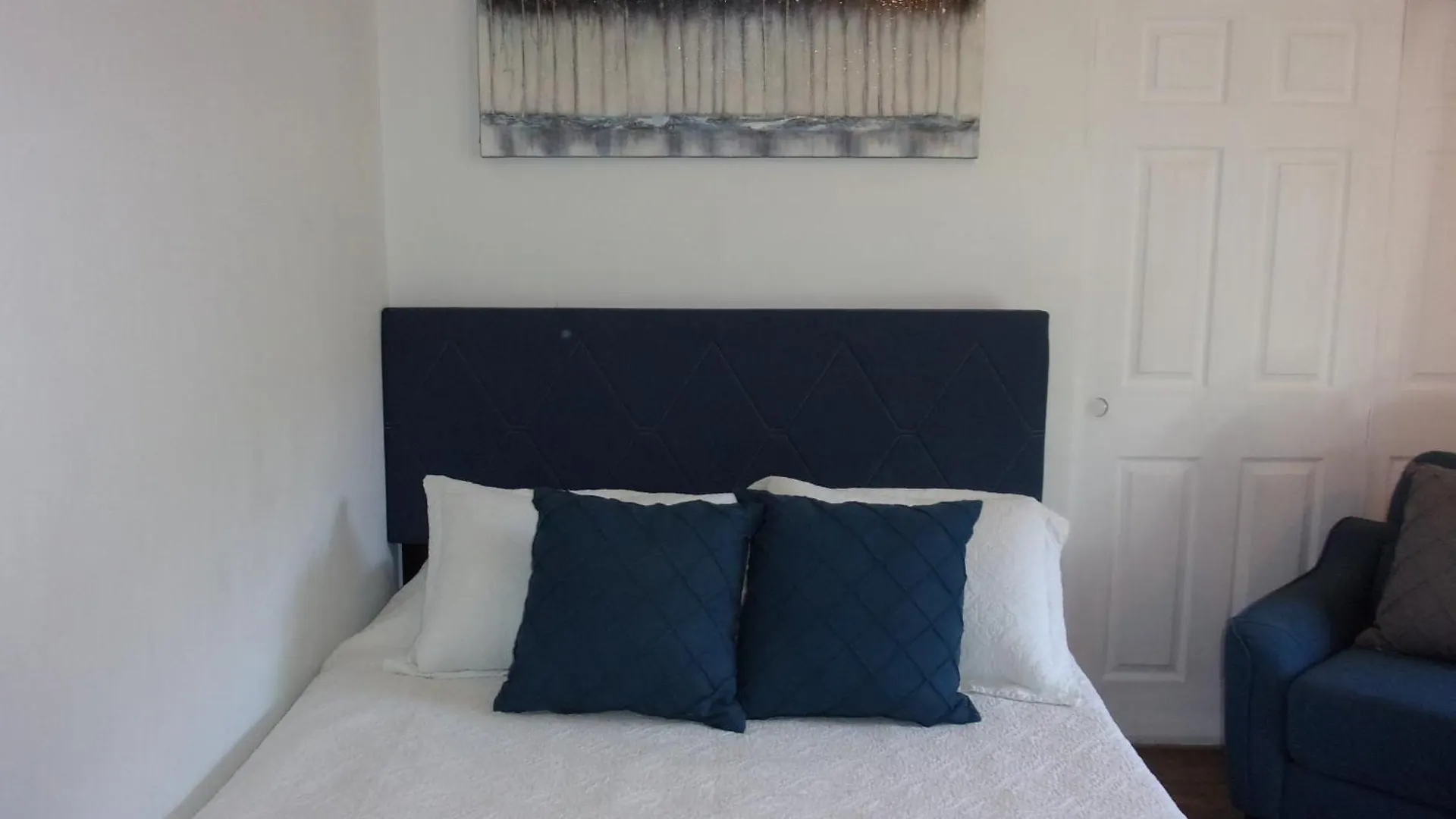 Semesterbostad Updated Dwntwn 2Bd Twnhse W/Hot Tub& Private Patio Palm Springs