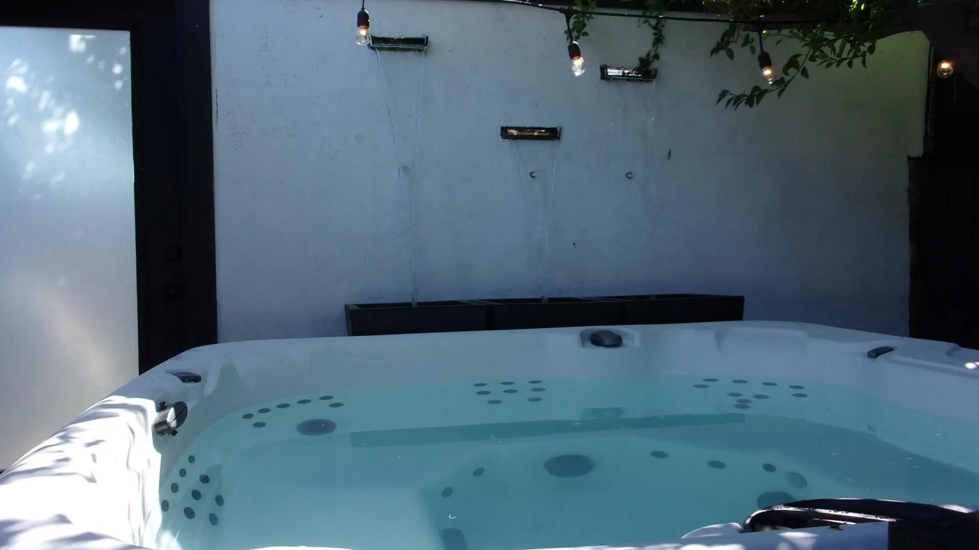 Updated Dwntwn 2Bd Twnhse W/Hot Tub& Private Patio Palm Springs 0*,  USA